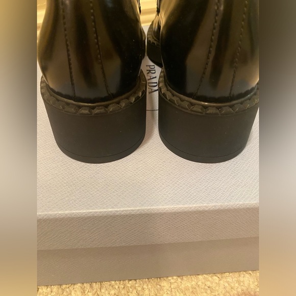 Prada Calzature Donna Black Leather Loafers - Picture 8 of 10